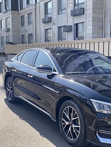 bwb e34: BYD Qin: 2021 г., Автомат, Электромобиль, Седан — 3