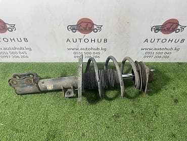 lpg: Передний амортизатор Hyundai 2013 г., Б/у, Оригинал, Корея — 1