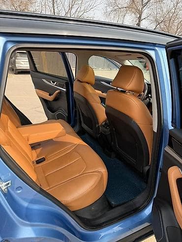 Weltmeister: Weltmeister W6, 2021 г., 100000 км, Передний, В наличии — 9