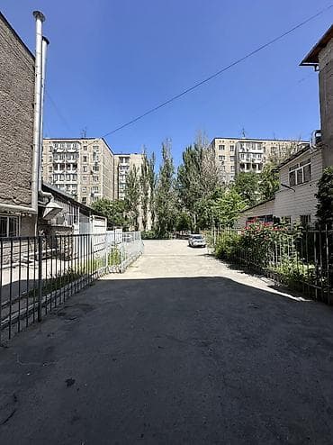 Коммерческая недвижимость: ПОД ШВЕЙНЫЙ ЦЕХ 🏢 Продаётся коммерческое помещение в мкр. Аламедин ( — 6