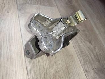 galant: Подушка мотора Mitsubishi 1999 г., Б/у, Оригинал, Япония — 5