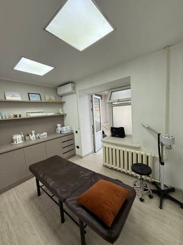 бокомбаева сдаю помещение: Сдаю Кабинет в салоне, 12 м², Для бровиста, Для лешмейкера, Для шугаринга, эпиляции — 2