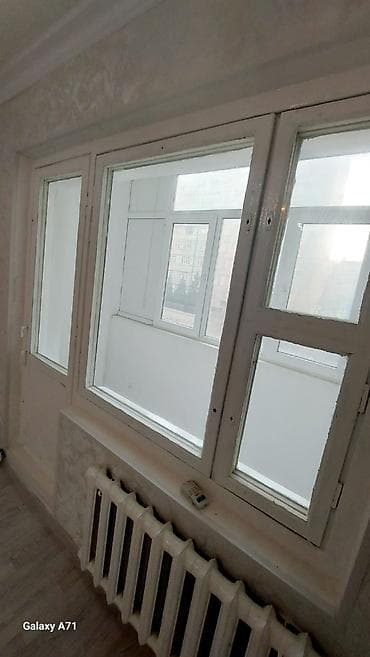 без хозайын квартира: 1 комната, 35 м², 105 серия, 2 этаж — 4