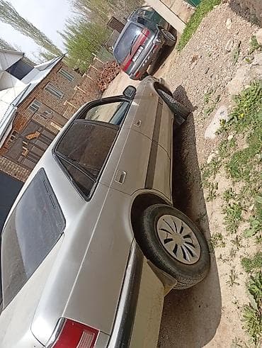 tesla pi: Mazda 626: 1990 г. — 2