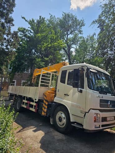 Услуги манипулятор услуга манипулятор борт 12т стрела 8т борт 6м/2.2м