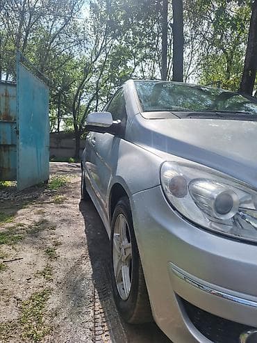 бмв е12: Mercedes-Benz B-Class: 2010 г., 1.7 л, Автомат, Бензин, Хэтчбэк — 3