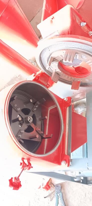 Контейнеры: Дроблика корма — 2