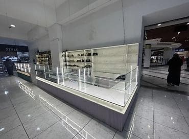 мини азс: Островок в ТЦ, В торговом центре, 10 м² Действующий, С оборудованием, С ремонтом, Видеонаблюдение и сигнализация — 1