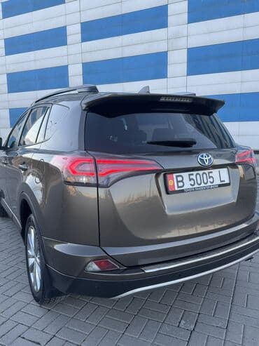 rav4 2023: Toyota RAV4: 2017 г., 2.5 л, Вариатор, Гибрид, Кроссовер — 10