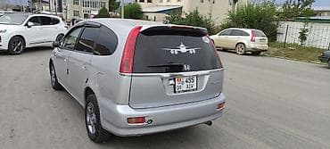 возможно обмен минивен: Honda Stream: 2002 г., 2 л, Автомат, Бензин, Минивэн — 2