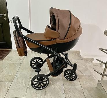топос мамалак: Коляска, цвет - Коричневый, Б/у — 2