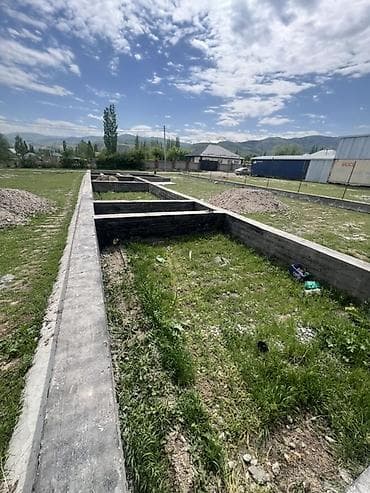 железн: Срочно продаю участок 10сотых Кызыл-Туу на территории имеется — 2