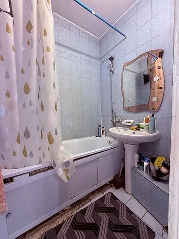 Продажа квартир: 5 комнат, 85 м², 7 мкр 105 серия, 8 этаж, Старый ремонт — 9