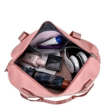 Сумкалар: Сумка дорожная спортивная с расширением. Цена 750 сом. адрес: ул — 4