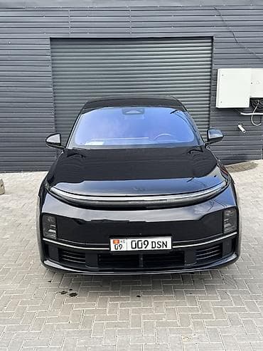 byd e9: Lixiang L7: 2024 г., 1.5 л, Автомат, Гибрид, Кроссовер — 1