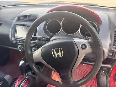 сдаю фит под выкуп: Honda Fit: 2005 г., 1.5 л, Вариатор, Бензин, Хэтчбэк — 5