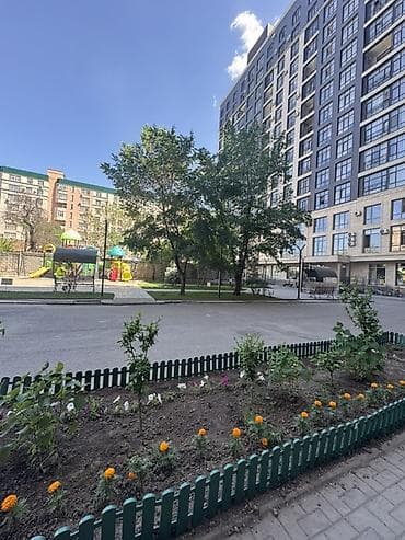 Кыймылсыз мүлк: 2 бөлмө, Менчик ээси, Чогуу жашоосу жок, Толугу менен эмереги бар — 3