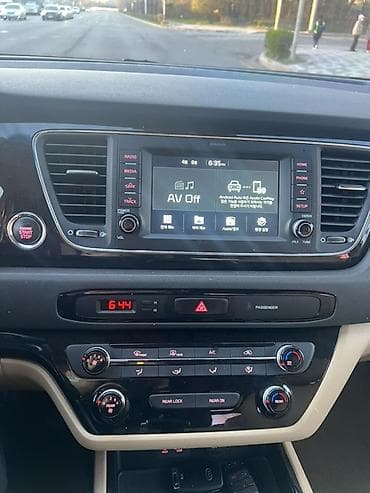 jac m3: Kia Carnival: 2020 г., 2.2 л, Автомат, Дизель, Минивэн — 10