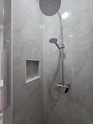 срочно срочно продаю: 1 комната, 43 м², 3 этаж, Дизайнерский ремонт — 6