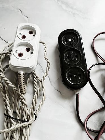 Сетевые удлинители (2 шт.) - Белый удлинитель на 2 розетки евро-типа