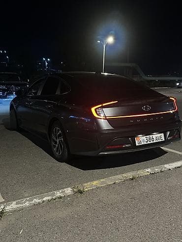 Продажа авто: Hyundai Sonata: 2019 г., 0.2 л, Автомат, Гибрид, Седан — 3