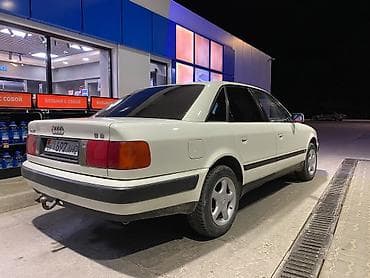толка алмашам: Audi 100: 1991 г., 2 л, Механика, Бензин, Седан — 5