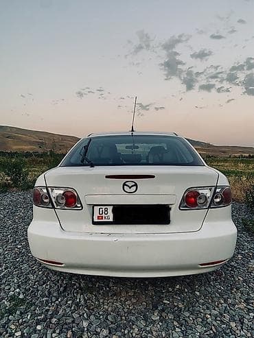 Mazda 6: 2003 г., 2 л, Автомат, Бензин, Лифтбек — 4
