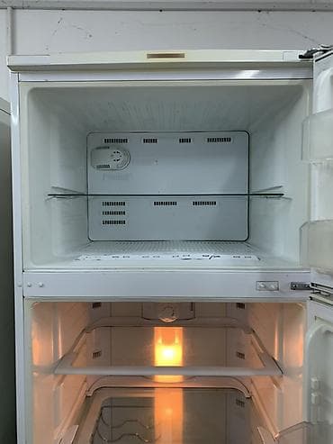 холодильник нарын: Холодильник Beko, Б/у, Двухкамерный, No frost, 70 * 190 * 65 — 3