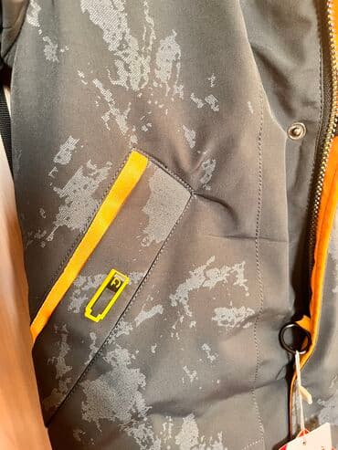 срочно в связи с переездом: Куртка для мальчиков — 3