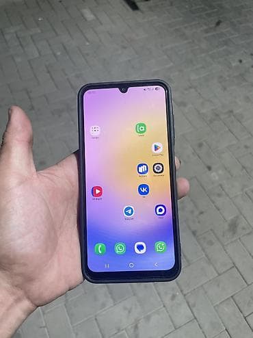 Техника жана электроника: Samsung Galaxy A25, Колдонулган, 256 ГБ, түсү - Кара, 1 SIM, 2 SIM — 2