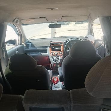honda mn: Honda Stream: 2001 г., 2 л, Автомат, Газ, Минивэн — 5