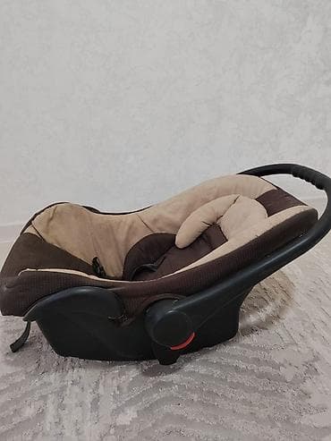 коляска каракол: Автокресло, Колдонулган — 2