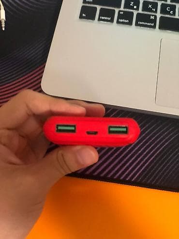 айфоны бесплатно: Портативный внешний аккумулятор (Power Bank), компактный, красный — 3