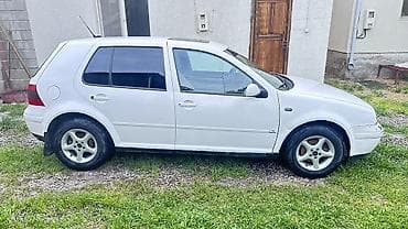 жук машина: Volkswagen Golf: 1998 г., 1.6 л, Автомат, Бензин, Хэтчбэк — 4