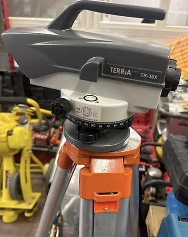 купить штатив для нивелира: Оптический нивелир с треногой - Модель на фото: TERRIA Pro TR-36X — 1