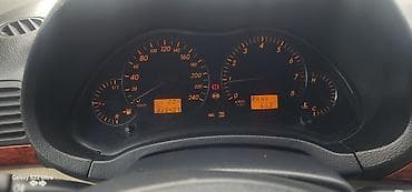 Toyota Avensis: 2003 г., 2 л, Автомат, Бензин, Универсал — 8