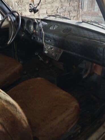 нива нарын: ВАЗ (ЛАДА) 4x4 Нива: 1984 г., 1.7 л, Механика, Бензин, Внедорожник — 4