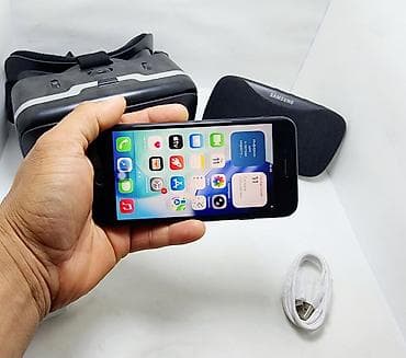 iphone kg: IPhone SE, Б/у, 64 ГБ, Черный, Кабель, 100 % — 3