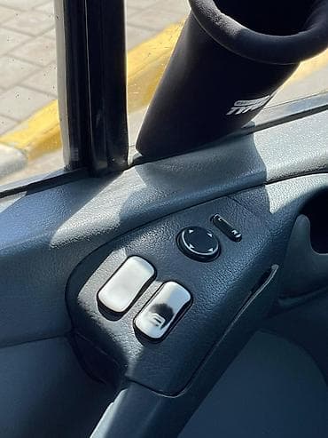 полики мерс: Mercedes-Benz Sprinter — пассажирский микроавтобус (салон) Описание — 2