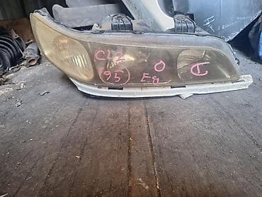 Автозапчасти: Передняя правая фара Honda 2000 г., Б/у, Оригинал, Япония — 1