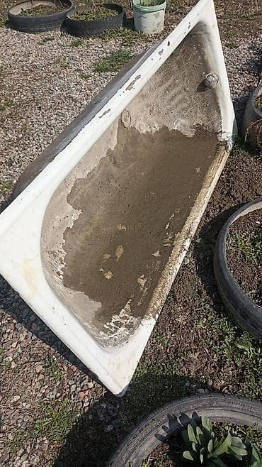 молочная продукция: Подборка товаров для дома, кухни и хозяйства. - Комплект кормушек и — 2