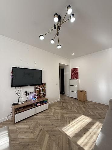 Продажа квартир: 2 комнаты, 42 м², Хрущевка, 1 этаж, Евроремонт — 2