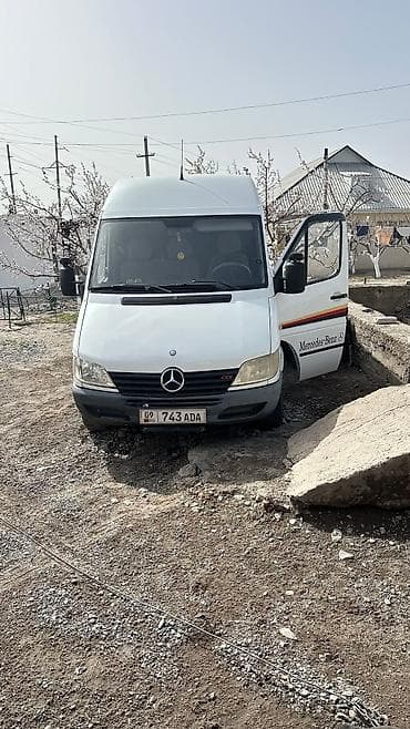 Унаа сатуу: Mercedes-Benz Спринтер: 2004 г., 2.9 л, Кол менен иштөөчү, Дизель, Бус — 1