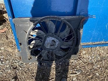 санта 2016: Вентилятор Mercedes-Benz 2005 г. — 2