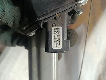 logitech c525: Электрический моторчик Kia 2013 г., Оригинал — 3