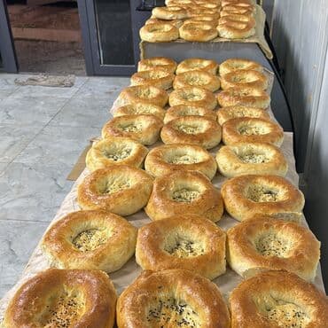 продаю буфет: Самса треугольная, румяная и слоистая, посыпанная кунжутом (белым и — 12