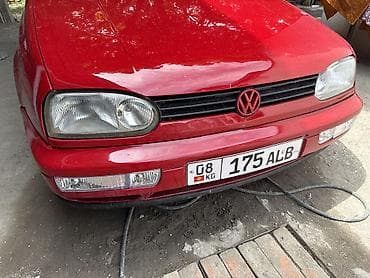 Volkswagen Golf Variant: 1996 г., 1.8 л, Механика, Бензин, Универсал