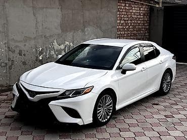 14: Toyota Camry: 2018 г., 2.5 л, Автомат, Бензин, Седан — 2