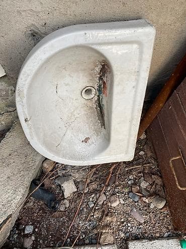 мыла мойка: Унитаз Напольный, Б/у, Материал: Фаянс — 2