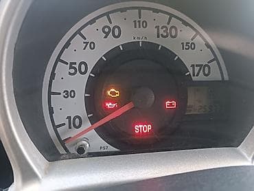 тойота ауго: Toyota Aygo: 2008 г., 1 л, Робот, Бензин, Хэтчбэк — 6